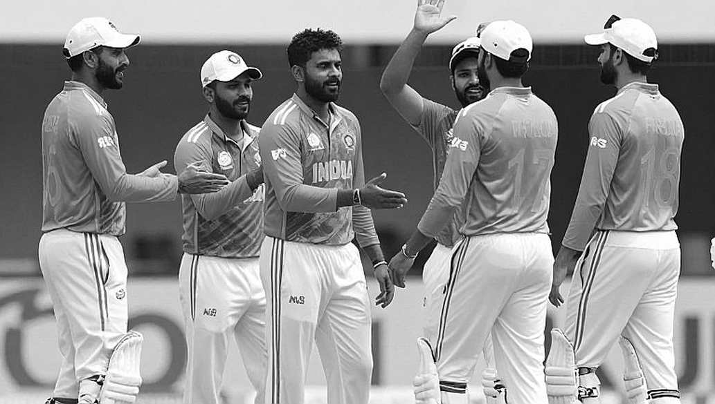 রাওয়ালপিন্ডিতে ইংল্যান্ড অনূর্ধ্ব-১৯: ১৮ জনের স্কোয়াড, ১৪ জনের বাস্তবতা