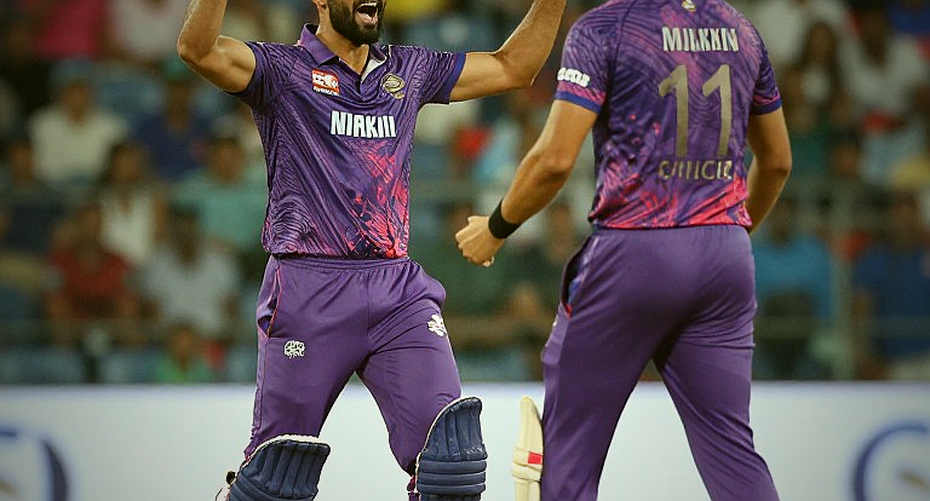 রাওয়ালপিন্ডির ফ্ল্যাট ট্র্যাক: ৮২ রানের ব্যবধান যতটা দেখায়, ততটা নয়