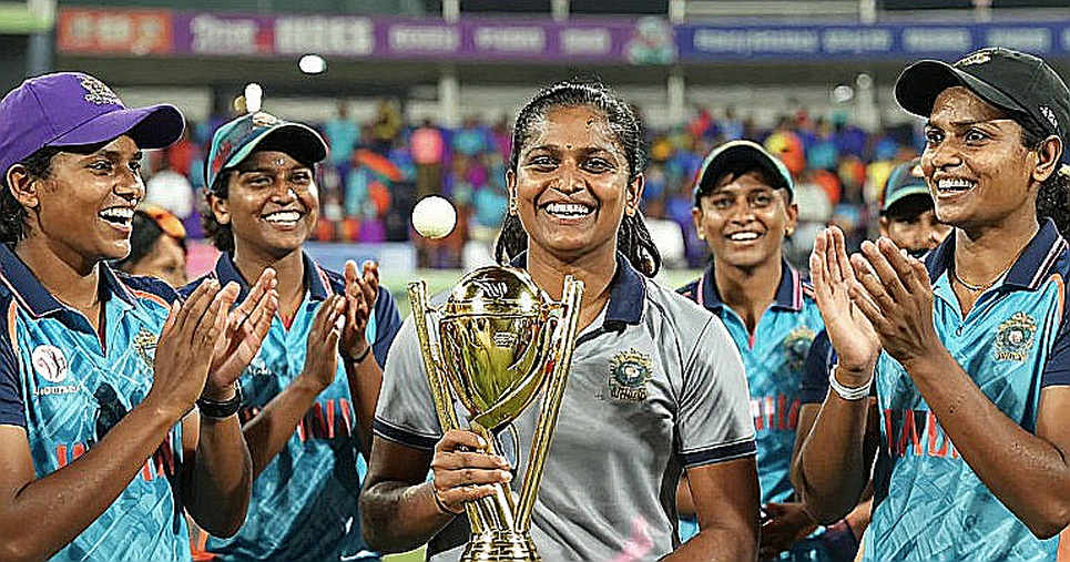 কামিন্সের অনুমান, ডারবানের স্পিন আর রেনশোর দুই মুখ