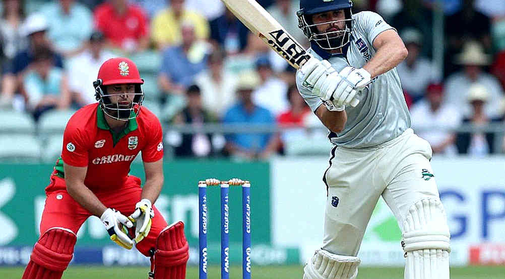 ৩১ বলে ৩২: যে ইনিংস স্টেডিয়ামে হাততালি পায়, আর টেবিলে প্রশ্ন তোলে
